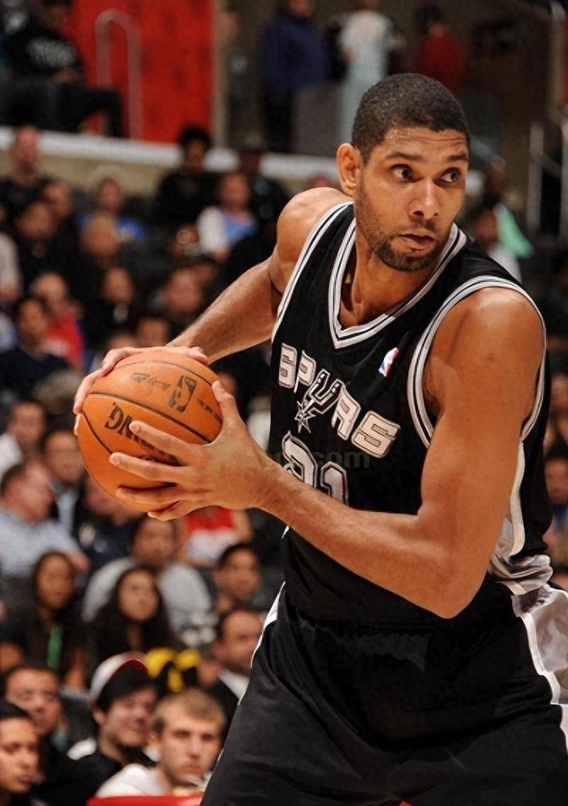 半场战报：奥地利U17 0-0意大利U17，双方破门乏术（半场快讯：奥地利U17与意大利U17互交白卷，进攻无果）