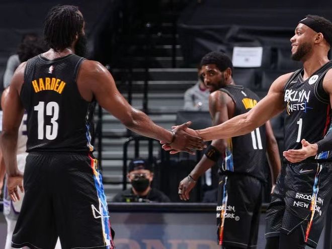 巴西男篮状态回暖（巴西男篮状态回升）