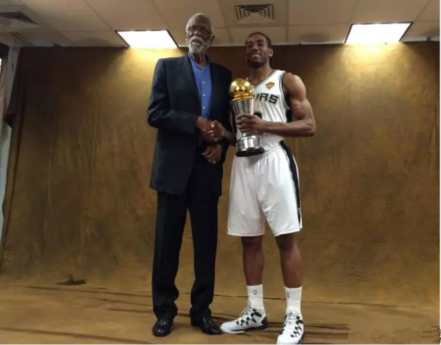 世界杯历史十大进球再引热议（世界杯史上十大经典进球再度掀起热议）