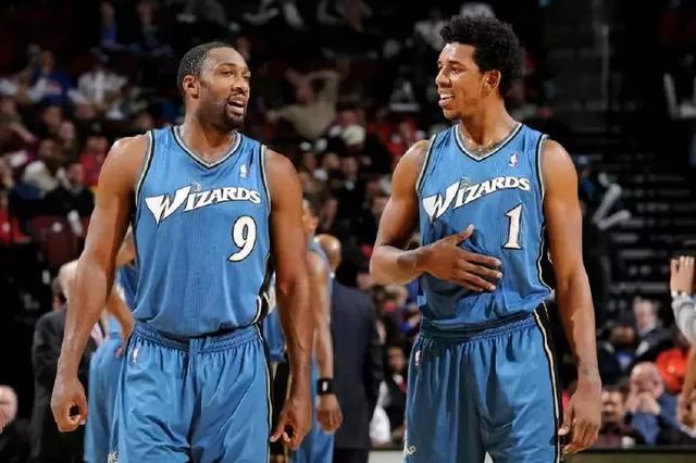 米体：尤文自2019年起已完成四次增资，总额接近10亿欧（米体：尤文自2019年以来已四度增资，累计金额逼近10亿欧元）