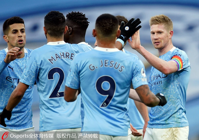 残特奥运田径比赛观赛指引，早晚较为清凉，请注意适时添衣（残特奥运田径观赛指南：晨晚气温偏凉，注意增添衣物）